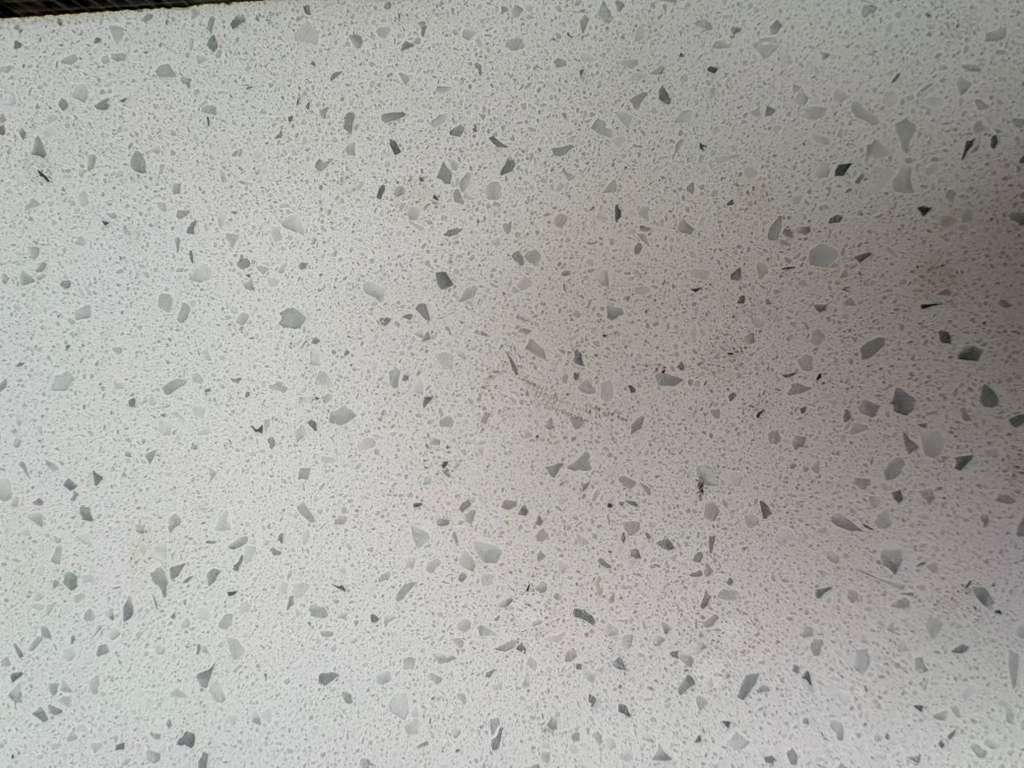 Sparkling White Quartz